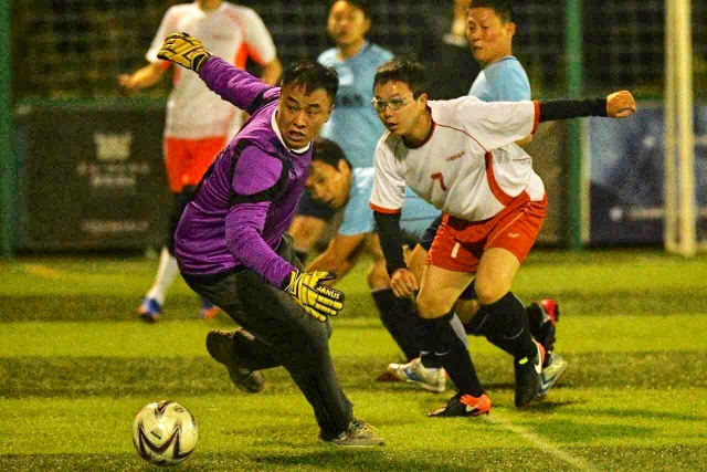 解说:李凯尔不适合中国队 但敬佩他的职业精神